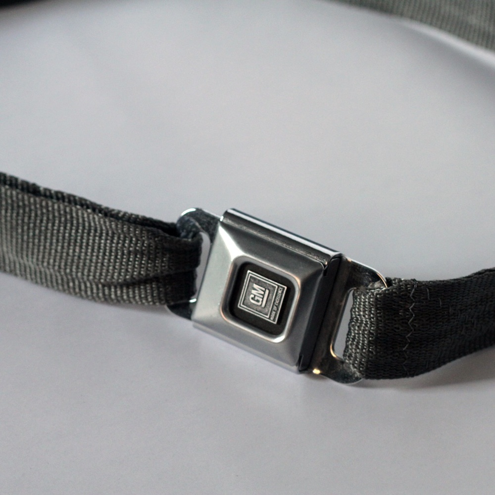 GM Seatbelt Buckle Nylon 44 Inch Belt